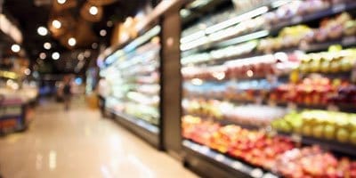 Trilho eletrificado com spot LED mercados